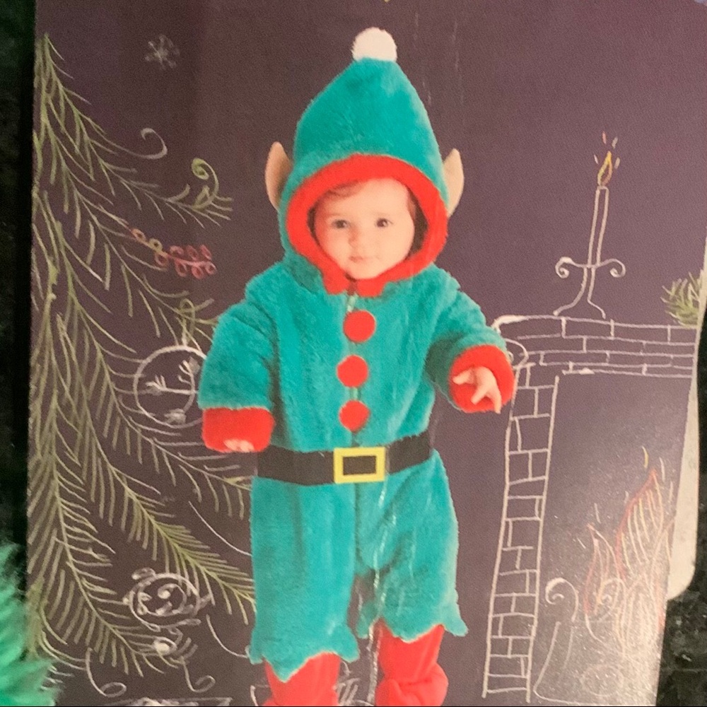 NWT FAO Schwartz Baby Elf Outfit - 12 Months